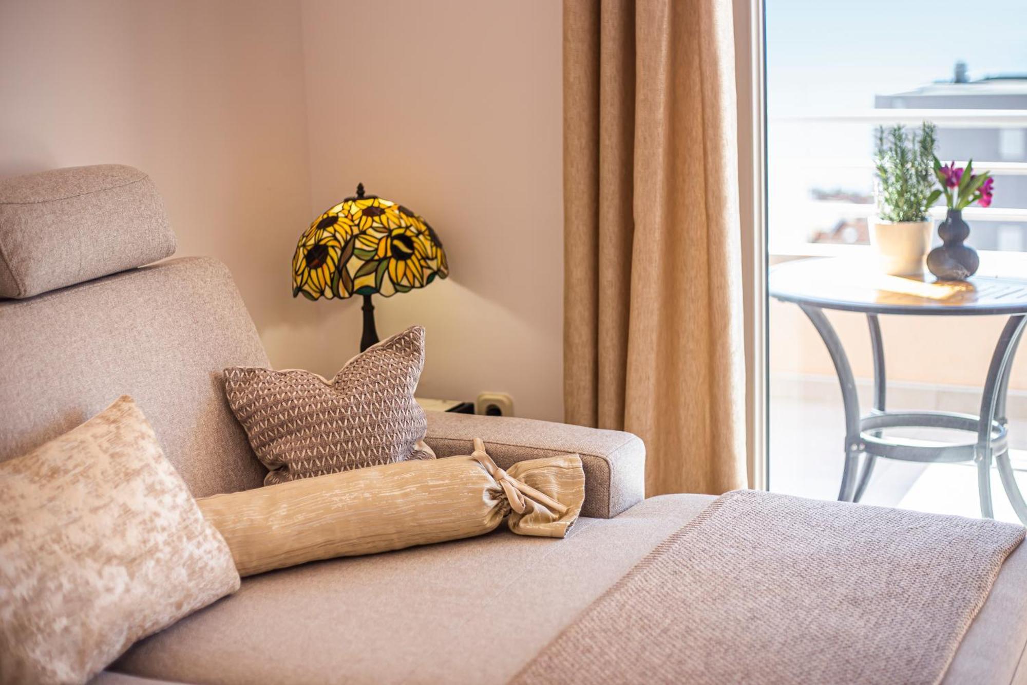 Apartment Anita With Amazing Sea View Makarska Extérieur photo