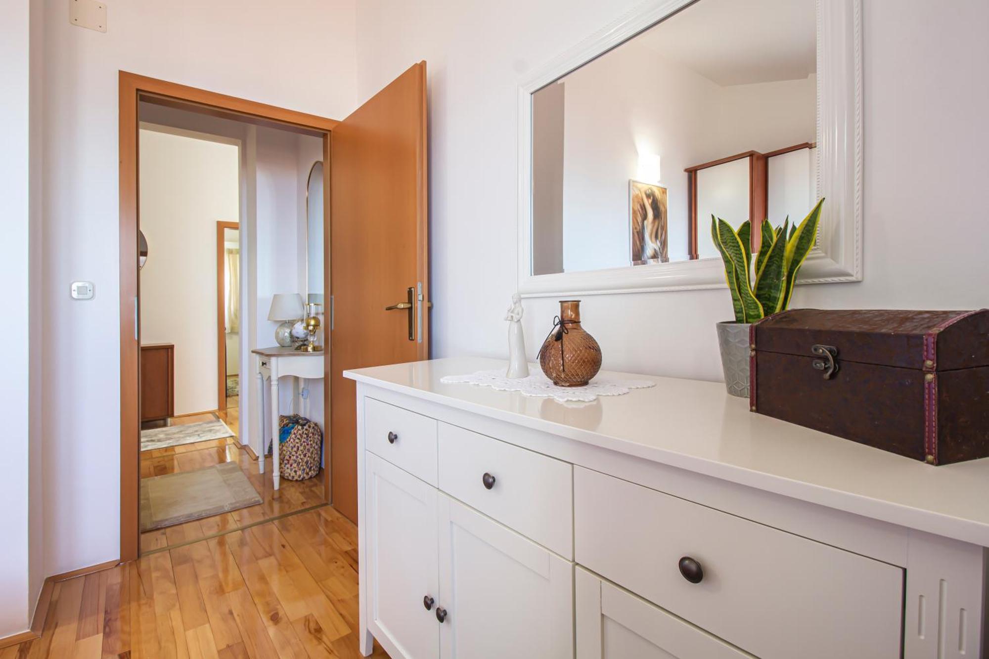 Apartment Anita With Amazing Sea View Makarska Extérieur photo