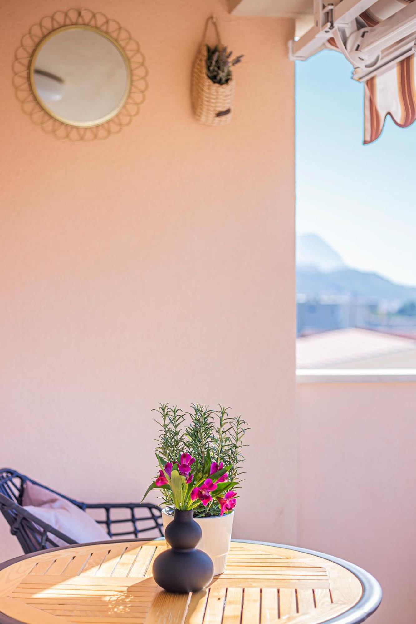 Apartment Anita With Amazing Sea View Makarska Extérieur photo