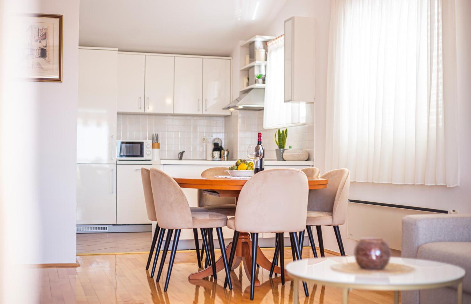 Apartment Anita With Amazing Sea View Makarska Extérieur photo