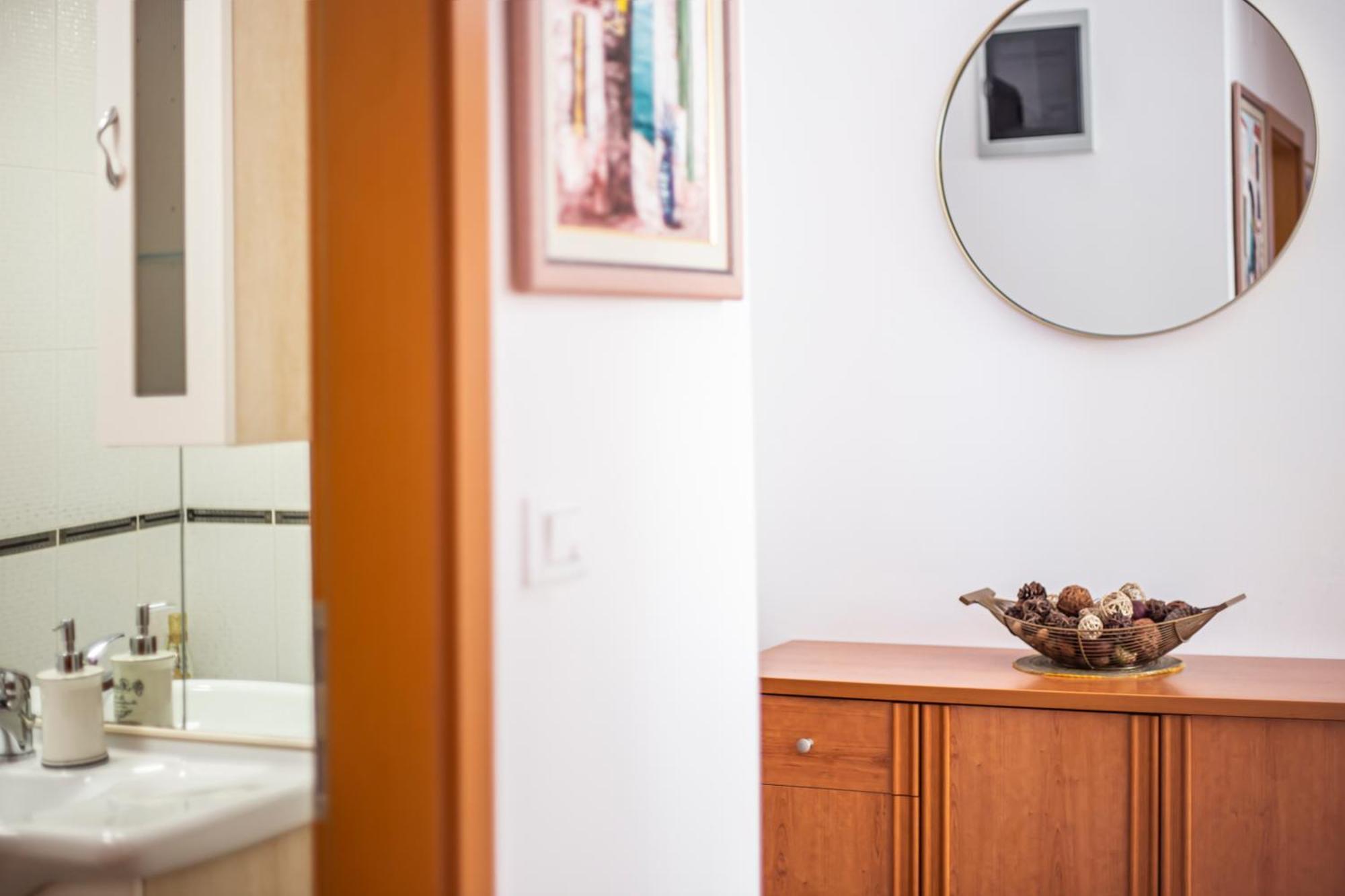 Apartment Anita With Amazing Sea View Makarska Extérieur photo