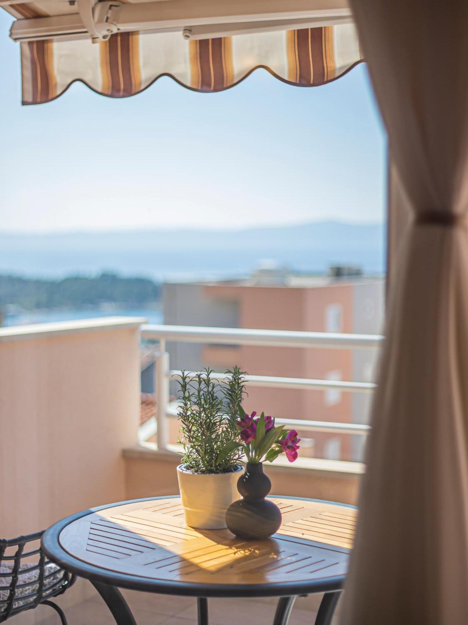 Apartment Anita With Amazing Sea View Makarska Extérieur photo