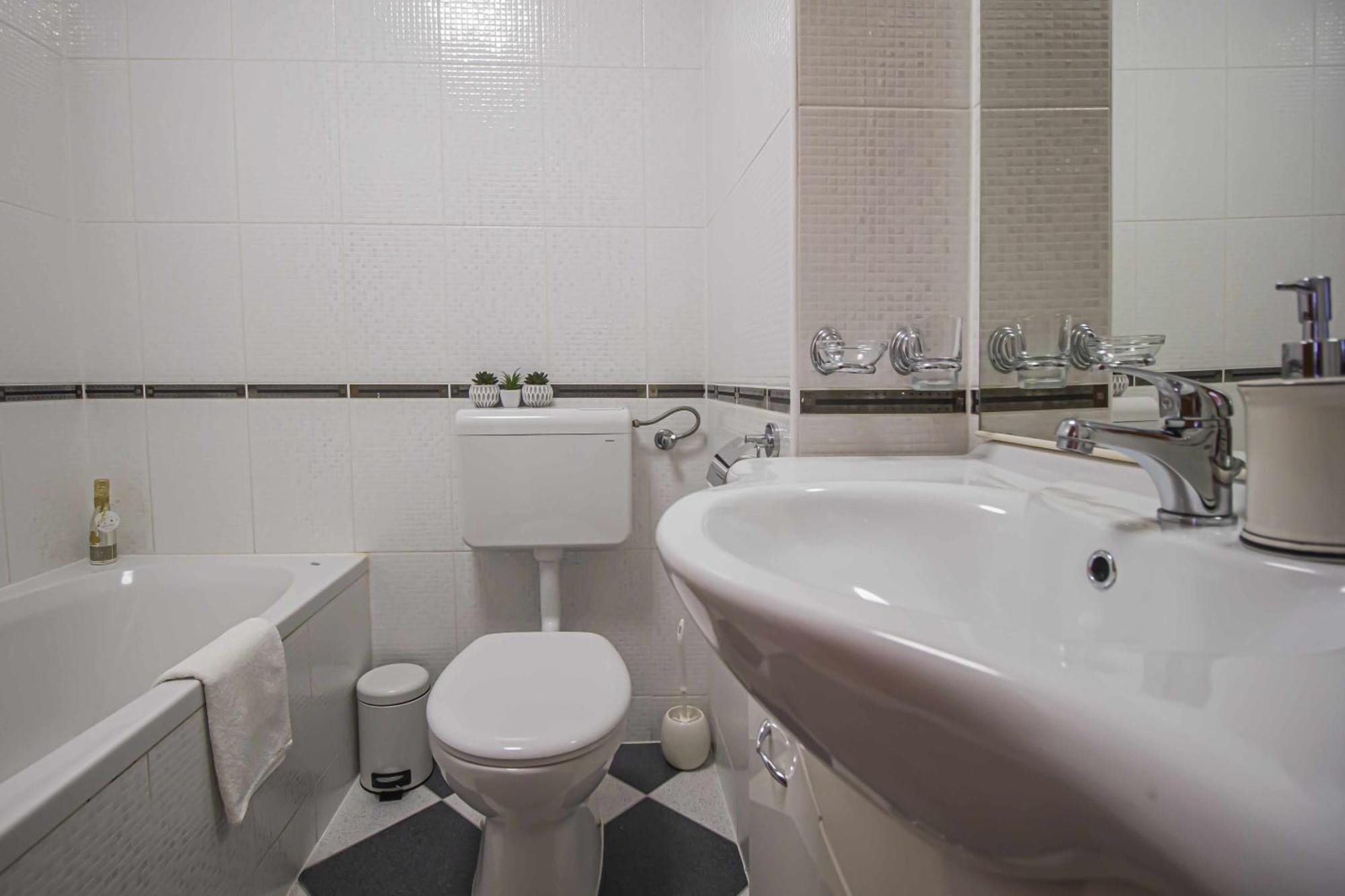 Apartment Anita With Amazing Sea View Makarska Extérieur photo