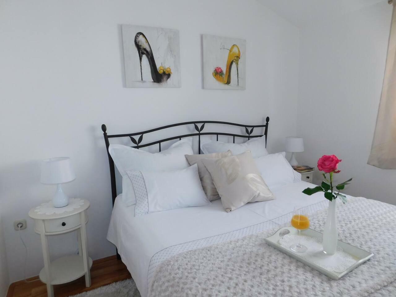 Apartment Anita With Amazing Sea View Makarska Extérieur photo